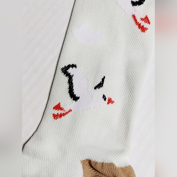 Light Colored L/XL Knee High Compression Socks - Picture 4 of 5